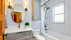 Organizzare un bagno piccolo: 12 trucchi per avere più spazio senza ristrutturare