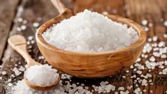 Quanta sale al giorno è salutare e dove si nasconde più spesso nel cibo