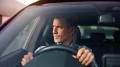 Da 100 a oltre 200 CV: cosa cambia davvero al volante